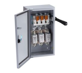 Низковольтные комплектные устройства