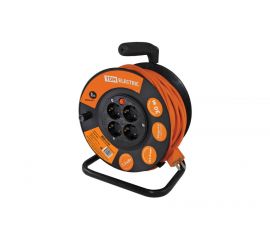 13.01.01 Удлинители силовые на катушке